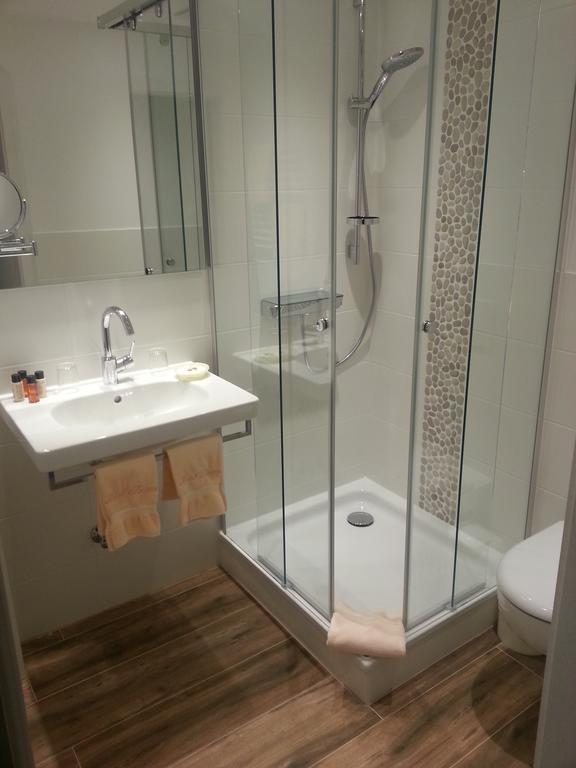 ホテルClausen ヴェスターラント 部屋 写真
